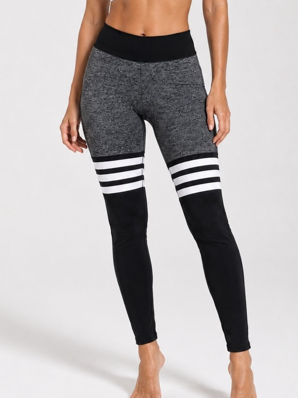 Bombshell Sportswear Striped Leggings
